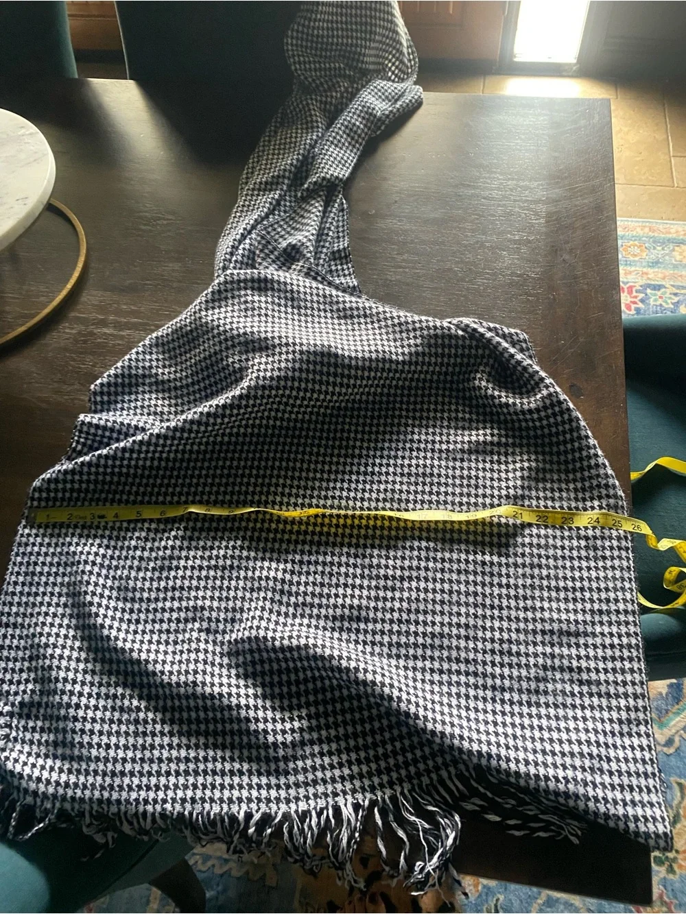 Black & White Houndstooth Fringe Scarf